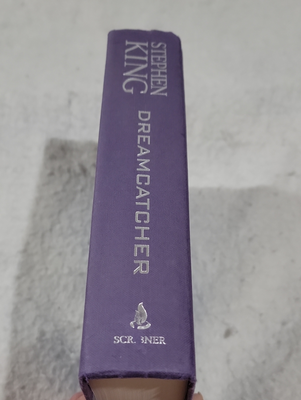 'Dreamcatcher' Stephen King Hardcover Coffee Table Book - Purple Blue